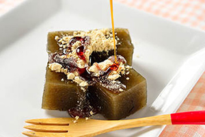 株式会社早助屋 黒蜜きなこを添えたいごねり