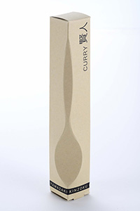 カレー賢人のパッケージは立てても陳列できる