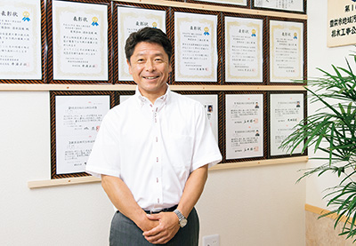 株式会社清水 代表取締役 清水 秀夫 氏