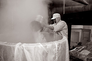 味噌づくり風景2