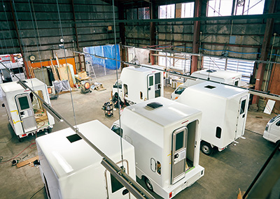 レストルームビークル 製造の様子