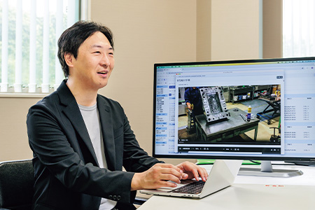 専務取締役 川合 忠実 氏