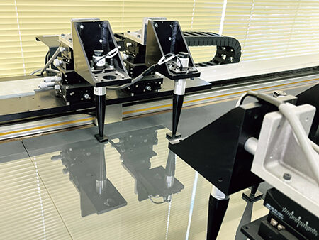 非接触浮上搬送システムの画像