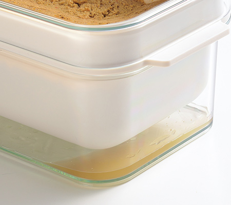 ぬかどこボックスの容器底部