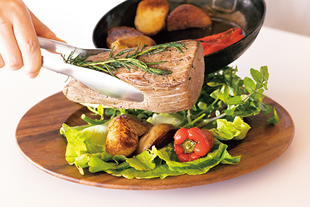 おてがる料理トングの使用例