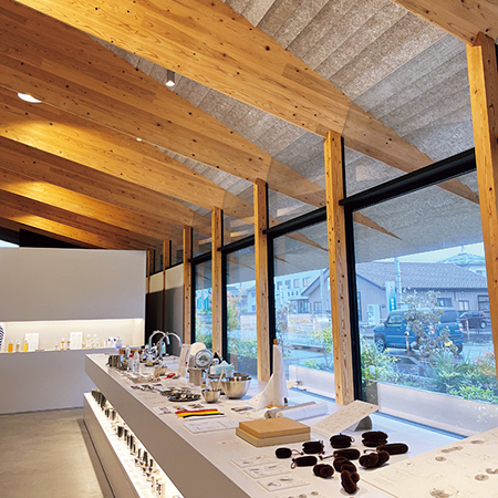 燕デザインスタジオ・内観