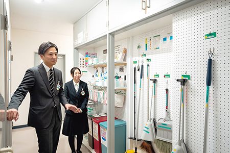 社内環境整備の様子