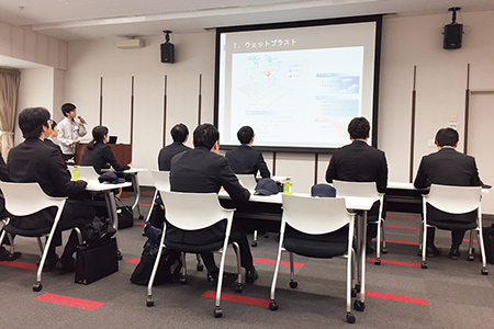 会社説明会の様子