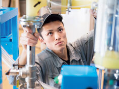 マコー株式会社【意欲のある人材が成長できる育成環境を構築。求める人材を明確にし、手法を変えながらアプローチ】