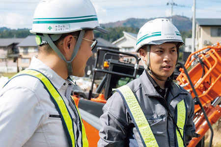 現場のスタッフの様子