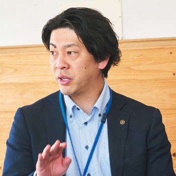 巻信用組合 岩室支店/代理 斎藤氏